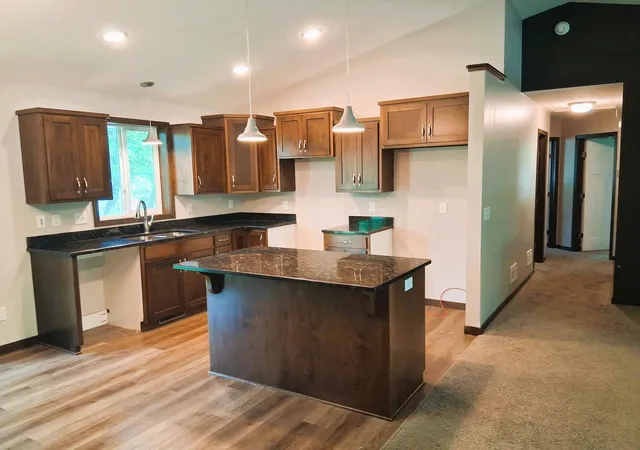 4th image of 1930 Prospect Dr Ne, Saint Cloud, MN 56304 | MLS# 7111912