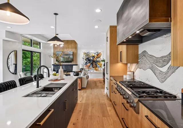 Photo 2 of Condo for sale at 150 Broadway Ave S #3C, Wayzata, MN 55391 | MLS# 7111917 | Listing updated on 2026-10-07