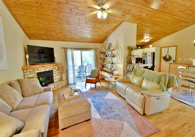 Photo 3 of Single family home for sale at 7300 Ski Chalet Dr, Pequot Lakes, MN 56472 | MLS# 7111958 | Listing updated on 2026-08-27