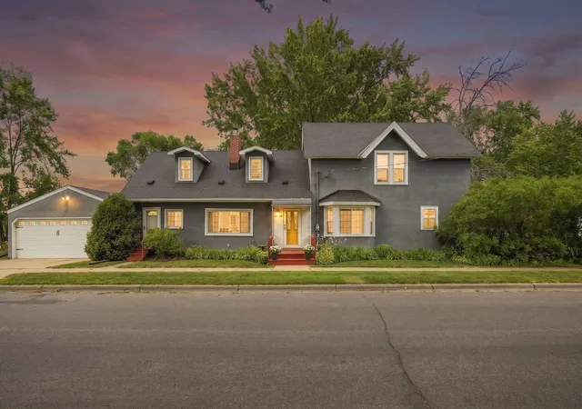 Photo 25 of Single family home for sale at 4864 Bloom Ave, Saint Paul, MN 55110 | MLS# 7111981 | Listing updated on 2026-09-16