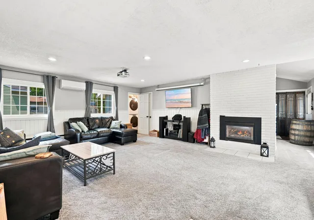 Photo 3 of Single family home for sale at 4864 Bloom Ave, Saint Paul, MN 55110 | MLS# 7111981 | Listing updated on 2026-09-16