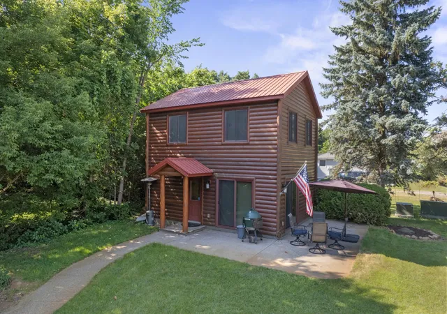 Photo 1 of Single family home for sale at 21225 County Rd 8, Cold Spring, MN 56320 | MLS# 7111984 | Listing updated on 2026-08-12
