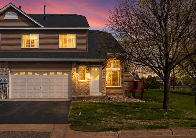 1st image of 11267 16Th St Ne, Saint Michael, MN 55376 | MLS# 7111985