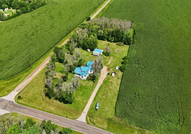Photo 2 of Single family home for sale at 35050 820th Street, Brewster, MN 56119 | MLS# 7111989 | Listing updated on 2026-08-21