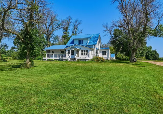 Photo 3 of Single family home for sale at 35050 820th Street, Brewster, MN 56119 | MLS# 7111989 | Listing updated on 2026-08-21