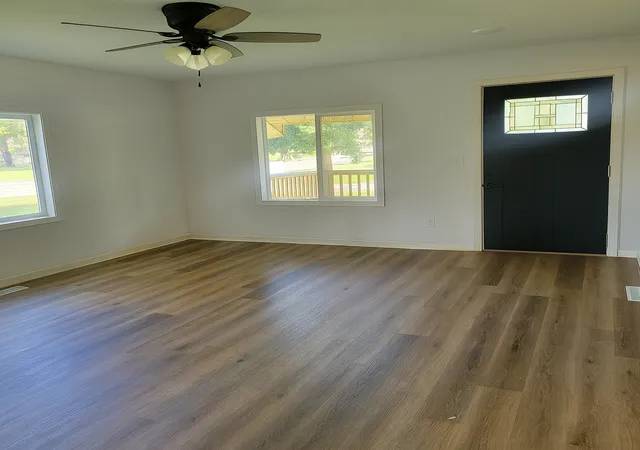 2nd image of 409 2nd Ave S, Long Prairie, MN 56347 | MLS# 7111998