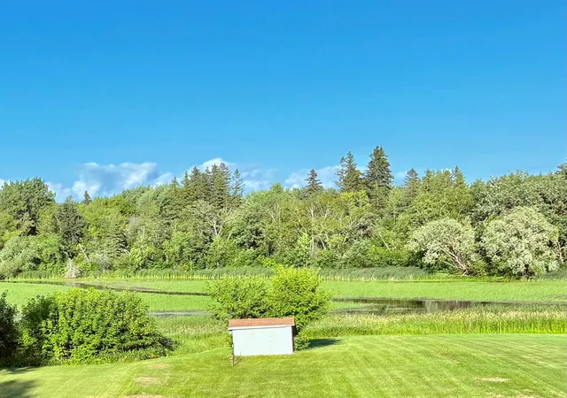 Photo 3 of Single family home for sale at 502 1st Avenue SE, Baudette, MN 56623 | MLS# 7112003 | Listing updated on 2026-09-05