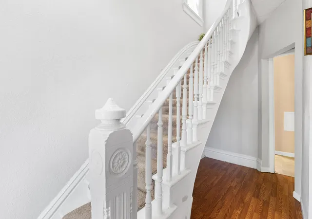 Photo 3 of Single family home for sale at 513 Van Buren Ave, Saint Paul, MN 55103 | MLS# 7112013 | Listing updated on 2026-07-19