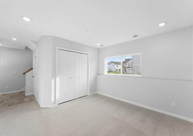 Photo 3 of Single family home for sale at 10350 Birchwood Cir, Chaska, MN 55318 | MLS# 7112019 | Listing updated on 2026-10-12