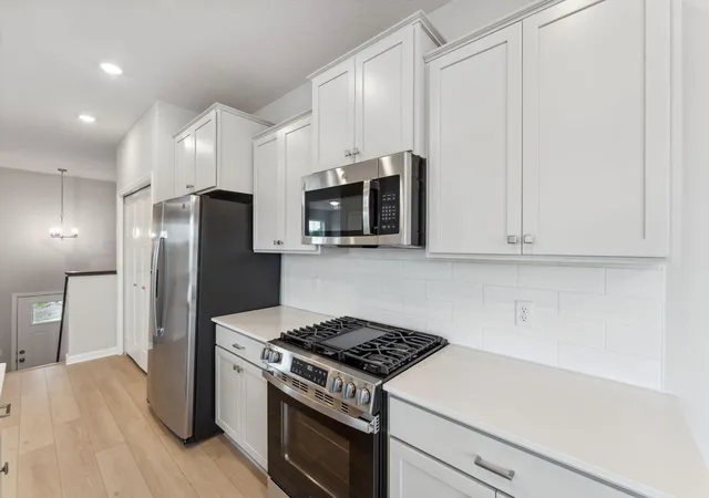 Photo 4 of Sale Pending at 10360 Birchwood Cir, Chaska, MN 55318 | MLS# 7112037 | Listing updated on 2026-08-14