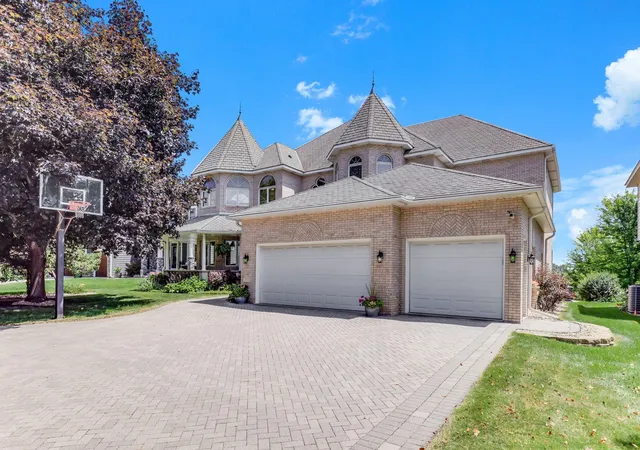 Photo 1 of Mansion for sale at 8148 Ithaca Ln N, Maple Grove, MN 55311 | MLS# 7112043 | Listing updated on 2026-09-03