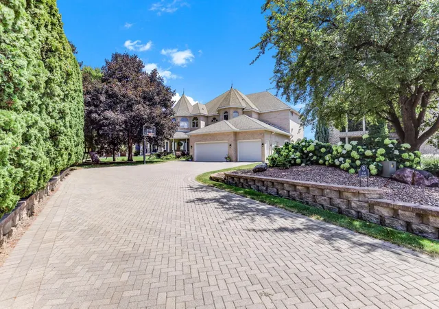 Photo 2 of Mansion for sale at 8148 Ithaca Ln N, Maple Grove, MN 55311 | MLS# 7112043 | Listing updated on 2026-09-03