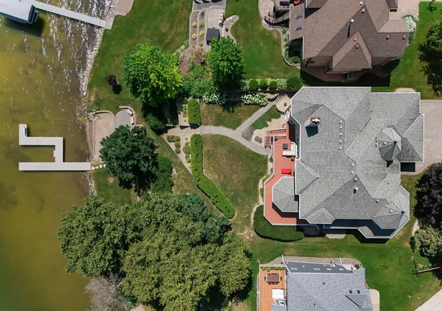Photo 4 of Single family home for sale at 8148 Ithaca Ln N, Maple Grove, MN 55311 | MLS# 7112043 | Listing updated on 2026-10-08
