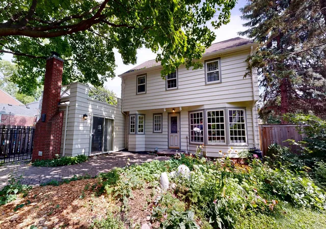 Photo 1 of Sale Pending at 420 9th St Sw, Willmar, MN 56201 | MLS# 7112046 | Listing updated on 2026-09-14