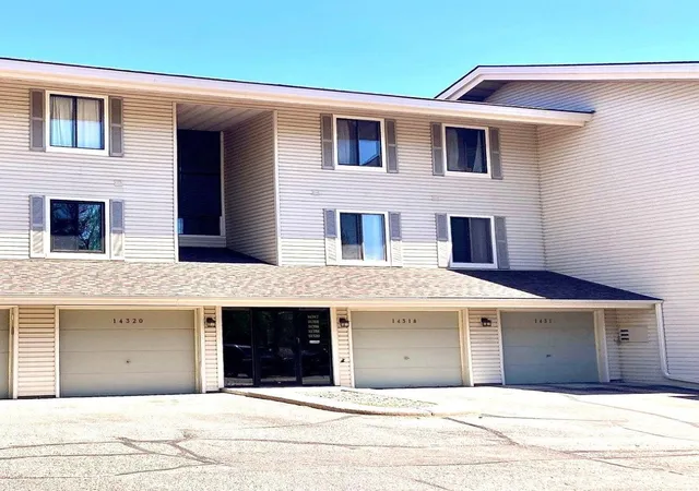 Photo 2 of Condo for sale at 14314 Fairway Dr, Eden Prairie, MN 55344 | MLS# 7112080 | Listing updated on 2026-09-18