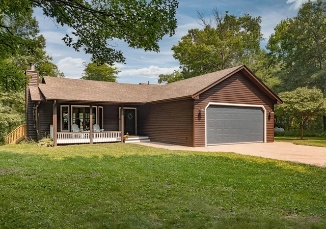 Photo 1 of Sale Pending at 14462 Glee Ln, Crosslake, MN 56442 | MLS# 7112104 | Listing updated on 2026-09-29