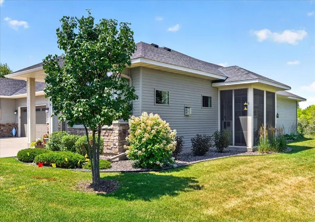 Photo 3 of Sale Pending at 1121 Willowbrook Cir, Delano, MN 55328 | MLS# 7112165 | Listing updated on 2026-08-27