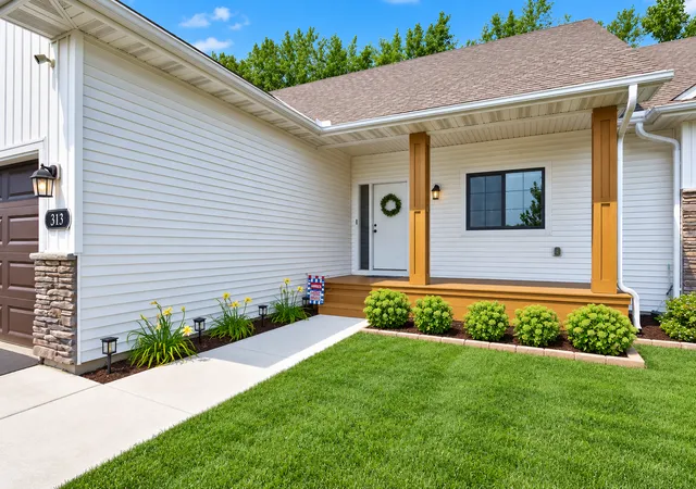 Photo 3 of Sale Pending at 313 Lachermeier Ln, Waverly, MN 55390 | MLS# 7112174 | Listing updated on 2026-09-24