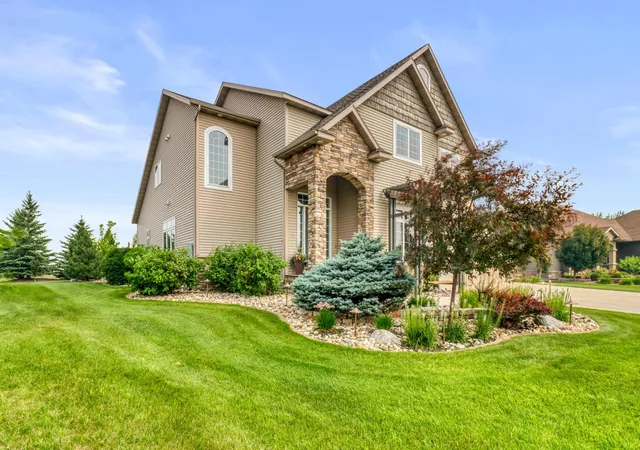 1st image of 5827 Silverleaf Dr S, Fargo, ND 58104 | MLS# 7112188