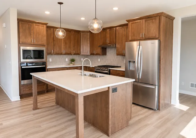 2nd image of 1558 Applegate, New Richmond, WI 54017 | MLS# 7112189