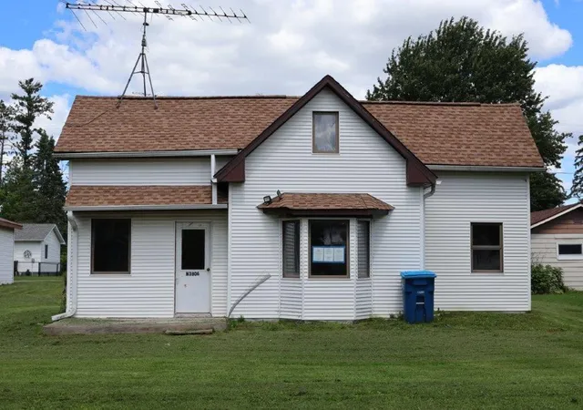 Photo 3 of Sale Pending at N3806 6th Street, Weyerhaeuser, WI 54895 | MLS# 7112249 | Listing updated on 2026-10-07