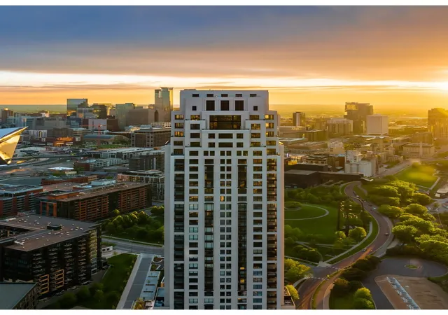 Photo 1 of Condo for sale at 1111 W River Pkwy #34B, Minneapolis, MN 55415 | MLS# 7112283 | Listing updated on 2026-08-27