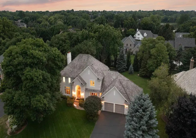Photo 2 of Mansion for sale at 8784 Boulder Rise, Eden Prairie, MN 55347 | MLS# 7112287 | Listing updated on 2026-09-24