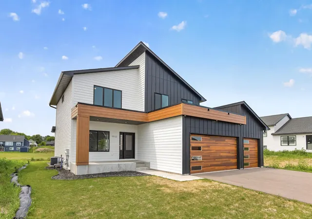 2nd image of 9933 14th Cir Ne, Saint Michael, MN 55376 | MLS# 7112288