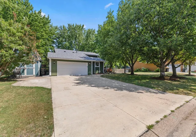 5th image of 1805 Ruby Circle, Shakopee, MN 55379 | MLS# 7112304