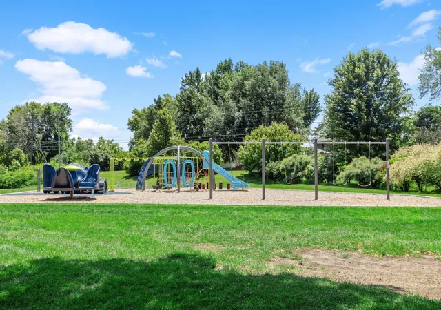 40th image of 6801 Pine Crest Trl S, Cottage Grove, MN 55016 | MLS# 7112310