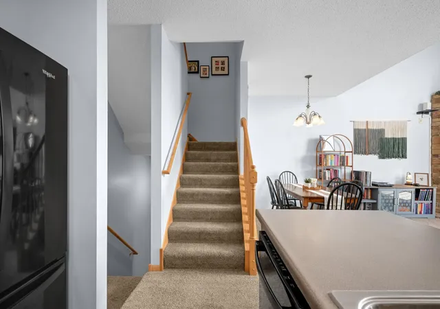 5th image of 6801 Pine Crest Trl S, Cottage Grove, MN 55016 | MLS# 7112310