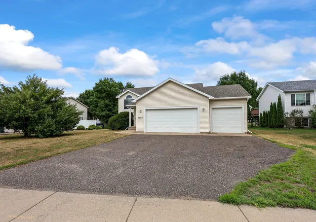 Photo 2 of Sale Pending at 1264 Heritage Dr, Waite Park, MN 56387 | MLS# 7112393 | Listing updated on 2026-08-18
