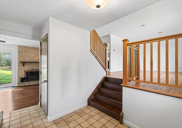 Photo 4 of Sale Pending at 4270 Quaker Ln N, Plymouth, MN 55441 | MLS# 7112396 | Listing updated on 2026-10-02