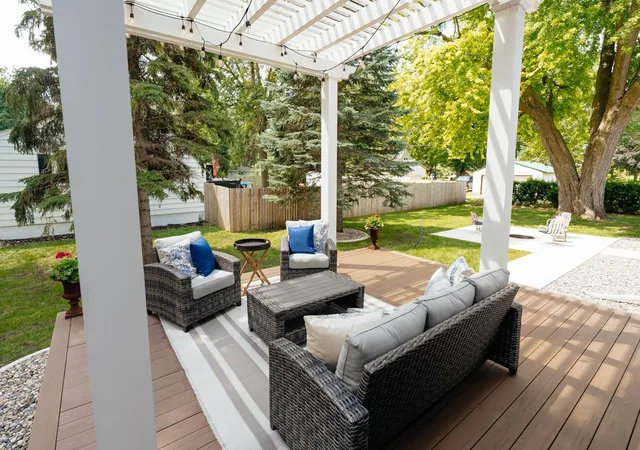 2nd image of 1527 Ford Ave N, Glencoe, MN 55336 | MLS# 7112404