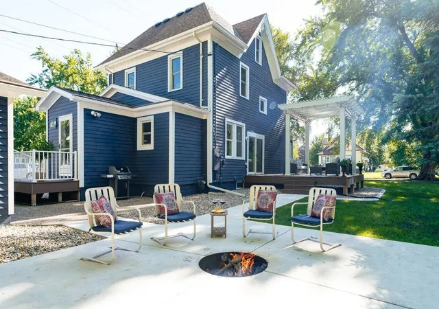5th image of 1527 Ford Ave N, Glencoe, MN 55336 | MLS# 7112404