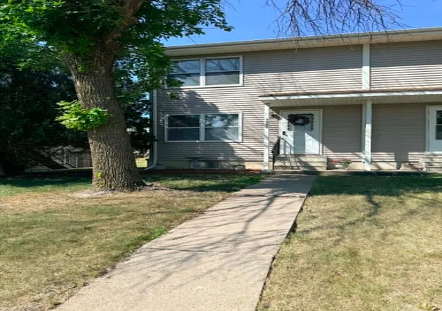 Photo 1 of Single family home for sale at 1306 S German St, New Ulm, MN 56073 | MLS# 7112409 | Listing updated on 2026-08-11
