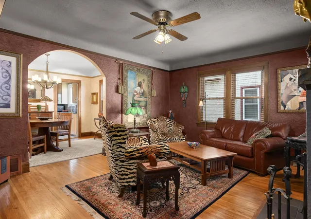 Photo 4 of Single family home for sale at 4521 Park Ave, Minneapolis, MN 55407 | MLS# 7112449 | Listing updated on 2026-09-19