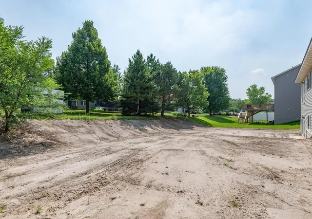 38th image of 4944 River Oaks Rd, Rockford, MN 55373 | MLS# 7112472