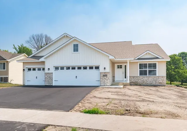 3rd image of 4944 River Oaks Rd, Rockford, MN 55373 | MLS# 7112472