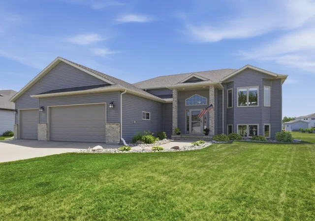 Photo 1 of Sale Pending at 729 36th Avenue W, West Fargo, ND 58078 | MLS# 7112501 | Listing updated on 2026-07-31