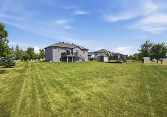 Photo 3 of Sale Pending at 729 36th Avenue W, West Fargo, ND 58078 | MLS# 7112501 | Listing updated on 2026-07-31