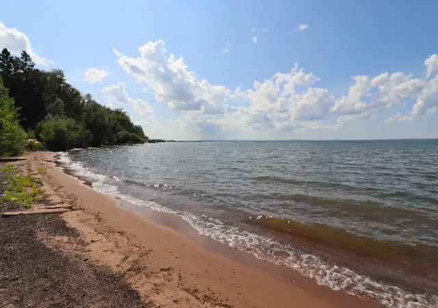 Photo 3 of Single family home for sale at 2729 Lake Shore Dr E #4, Ashland, WI 54806 | MLS# 7112514 | Listing updated on 2026-08-31