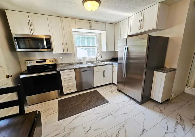 Photo 4 of Single family home for sale at 301 S 12th Street, Montevideo, MN 56265 | MLS# 7112527 | Listing updated on 2026-08-27