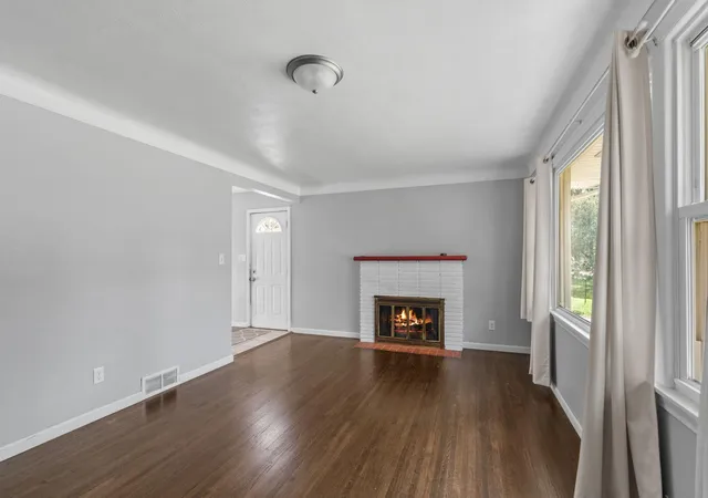 Photo 3 of Single family home for sale at 2168 Hawthorne Ave E, Saint Paul, MN 55119 | MLS# 7112529 | Listing updated on 2026-08-01