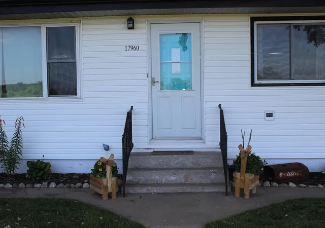 2nd image of 17960 Aaron Hts Nw, Evansville, MN 56326 | MLS# 7112567