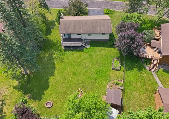 3rd image of 233 Sitka St, Duluth, MN 55811 | MLS# 7112577