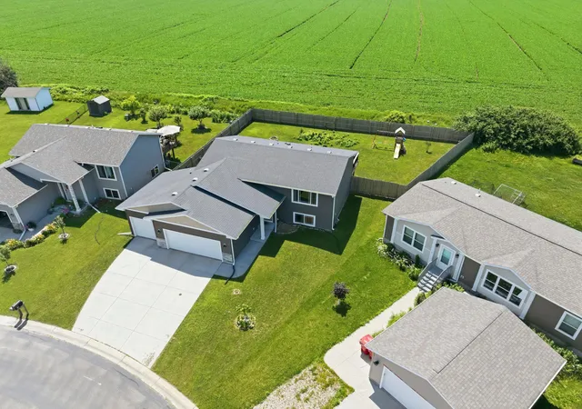 Photo 4 of Single family home for sale at 59 Southfork Pl SE, Kasson, MN 55944 | MLS# 7112583 | Listing updated on 2026-08-19