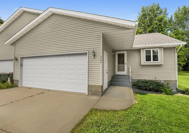 1st image of 703 2nd Ave Ne, Melrose, MN 56352 | MLS# 7112591