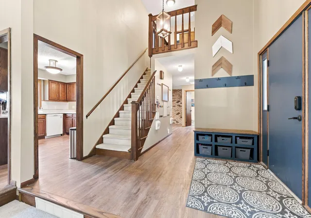 Photo 3 of Single family home for sale at 510 Circle Ln, Arlington, MN 55307 | MLS# 7112597 | Listing updated on 2026-08-19