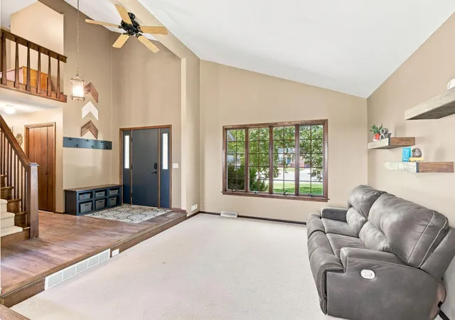 Photo 3 of Single family home for sale at 510 Circle Ln, Arlington, MN 55307 | MLS# 7112597 | Listing updated on 2026-08-19